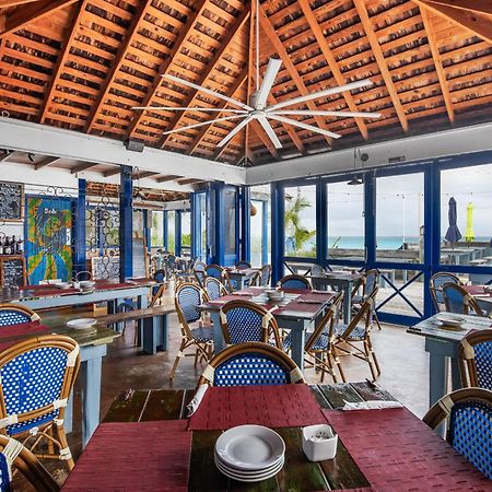 Aparthotel Pineapple Fields Governor's Harbour Esterno foto