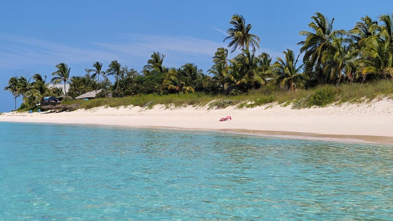 Aparthotel Pineapple Fields Governor's Harbour Esterno foto