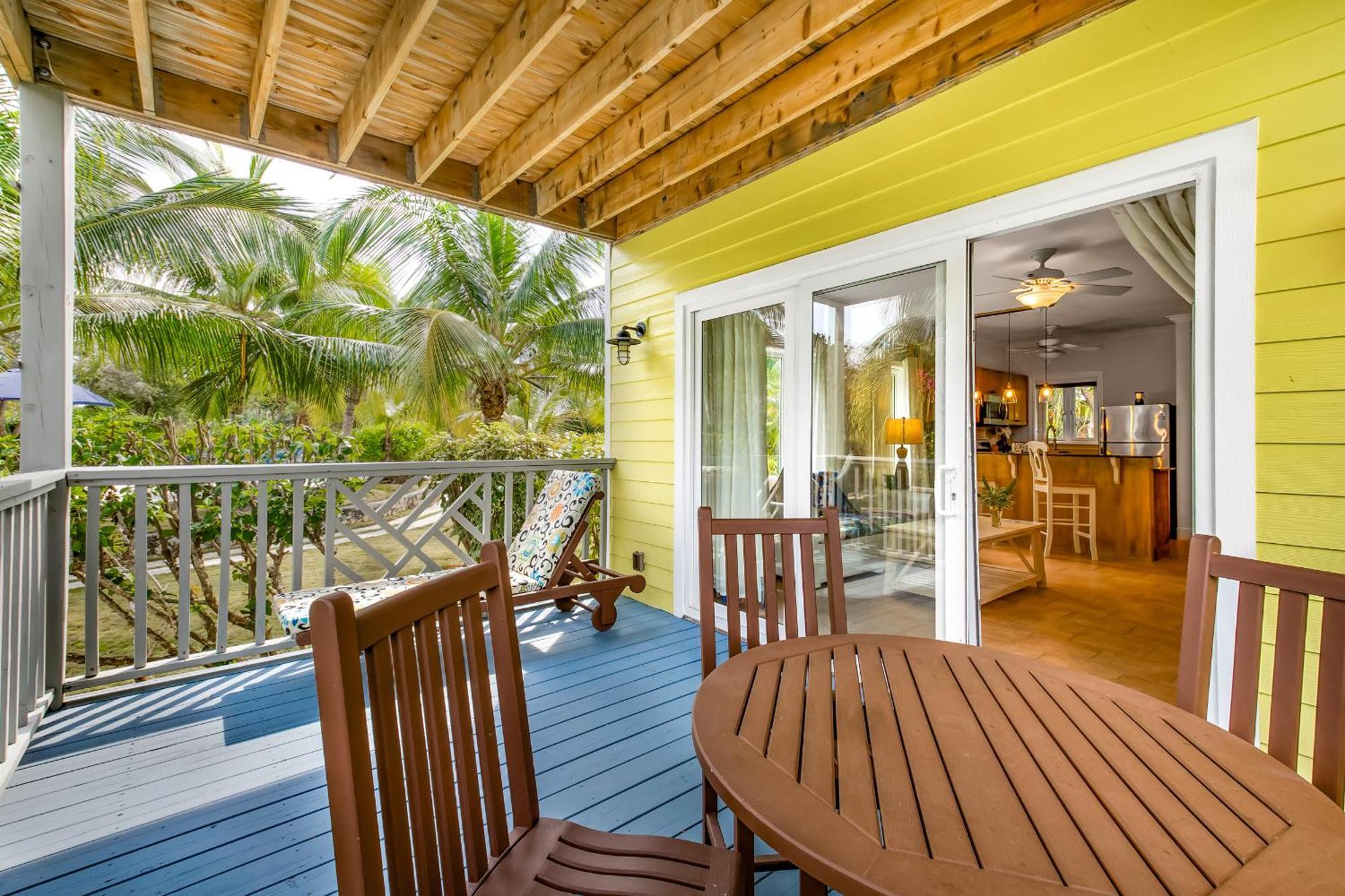 Aparthotel Pineapple Fields Governor's Harbour Esterno foto