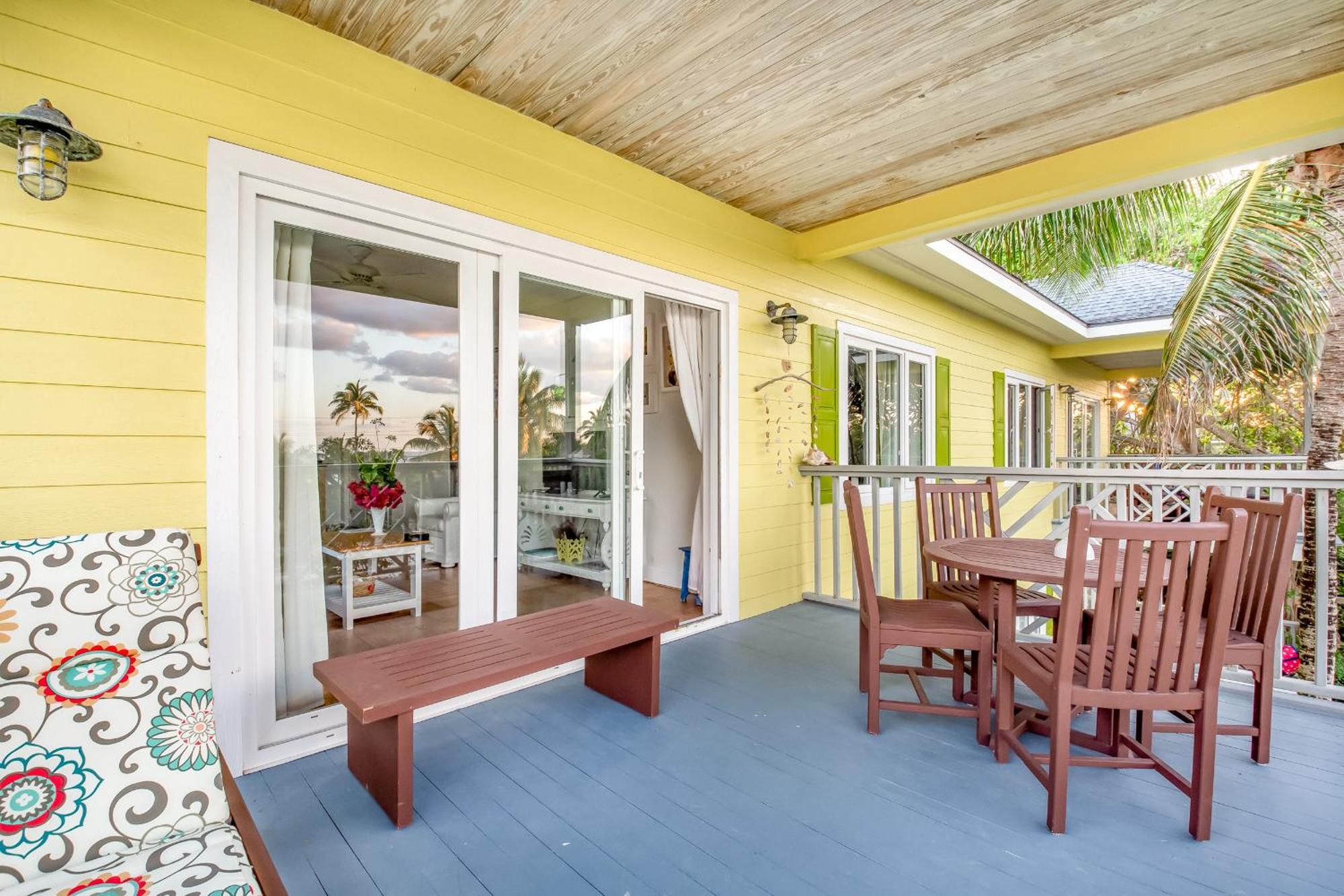 Aparthotel Pineapple Fields Governor's Harbour Esterno foto