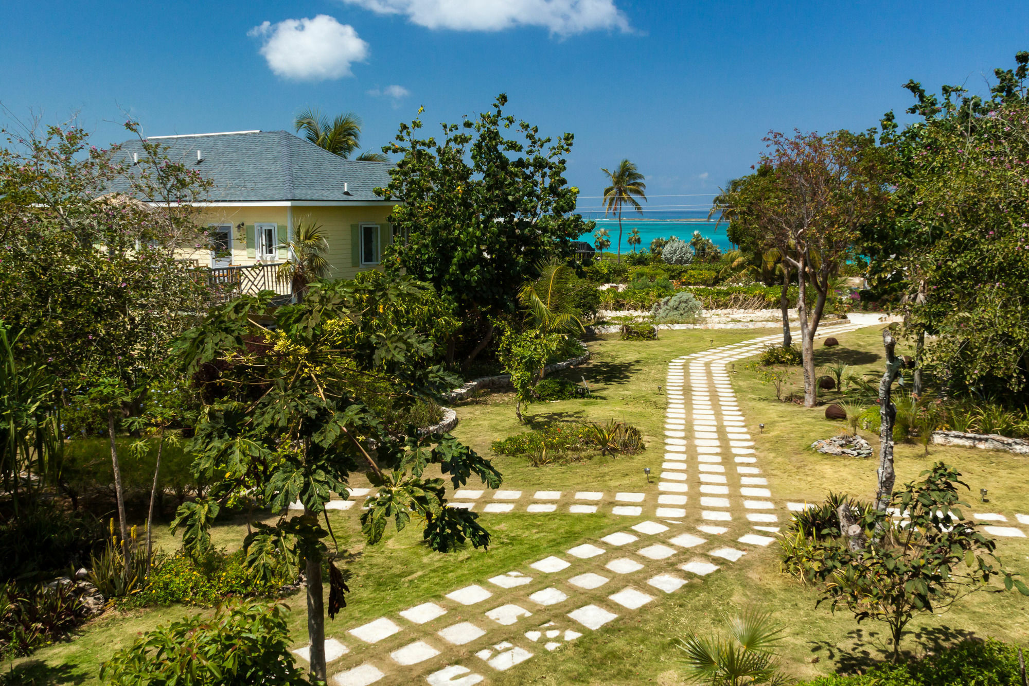 Aparthotel Pineapple Fields Governor's Harbour Esterno foto